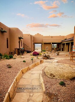 The Grand Hacienda B&B,,4 star