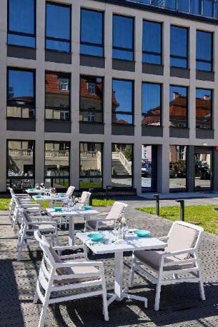 hotel liberte 33 bw premier collection