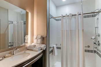 best western premier liberty inn and suites