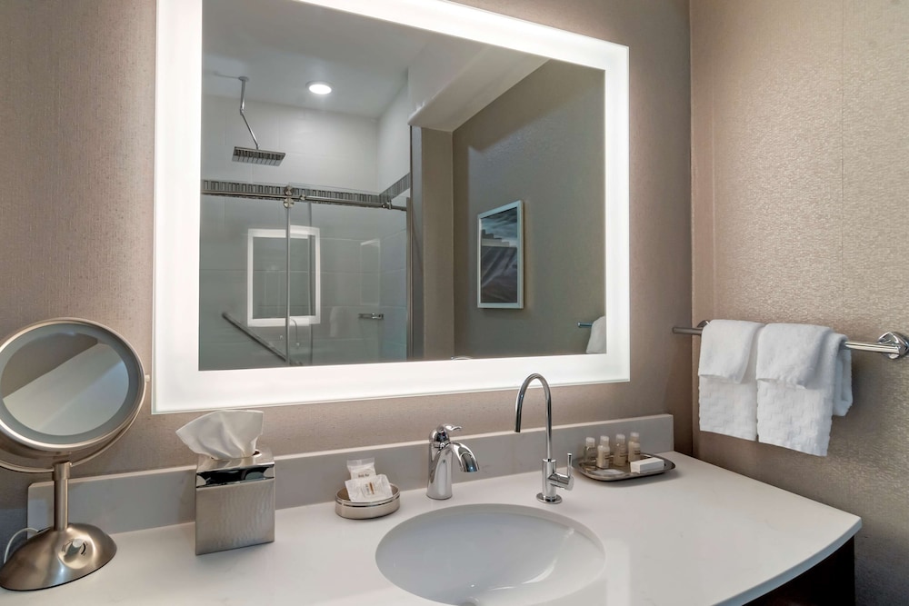 best western premier liberty inn and suites