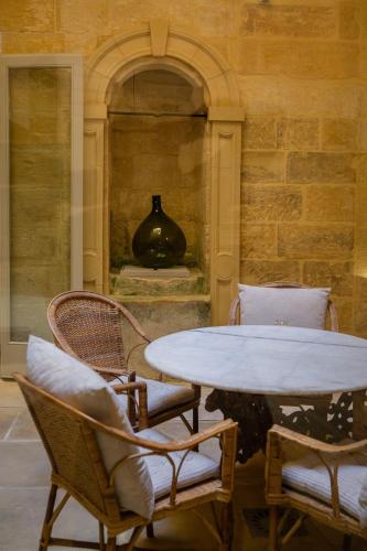 palazzino birgu host family bed and breakfast