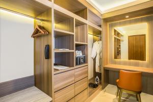 swiss belhotel cendrawasih biak