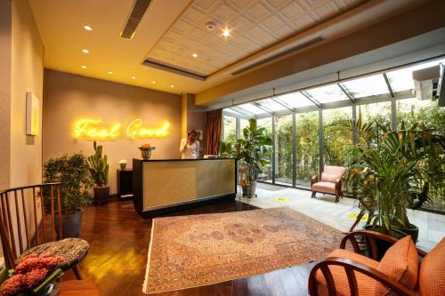 39 kalamis marina hotel