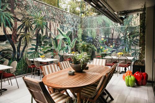 39 kalamis marina hotel