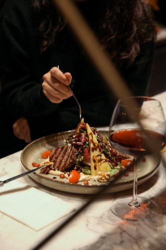 39 kalamis marina hotel