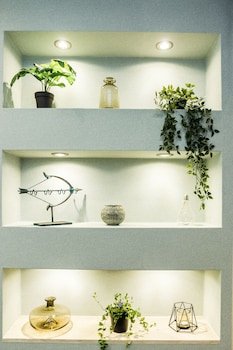 dat exx on freedom square