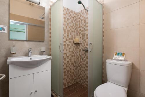 marikas deluxe rooms