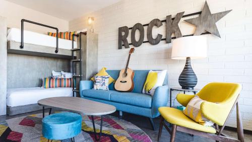 egyptian motor hotel bw signature collection