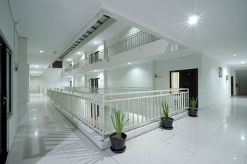 dparagon bukit sari