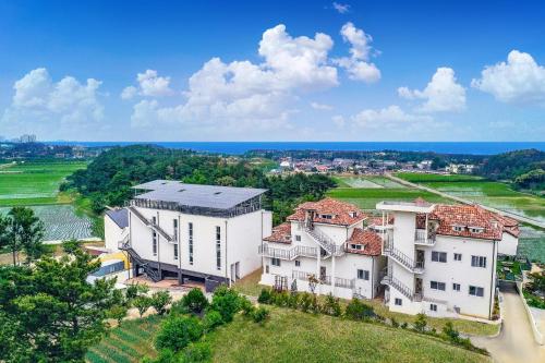 goseong belloci kids poolivilla