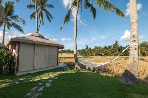 bali beach glamping