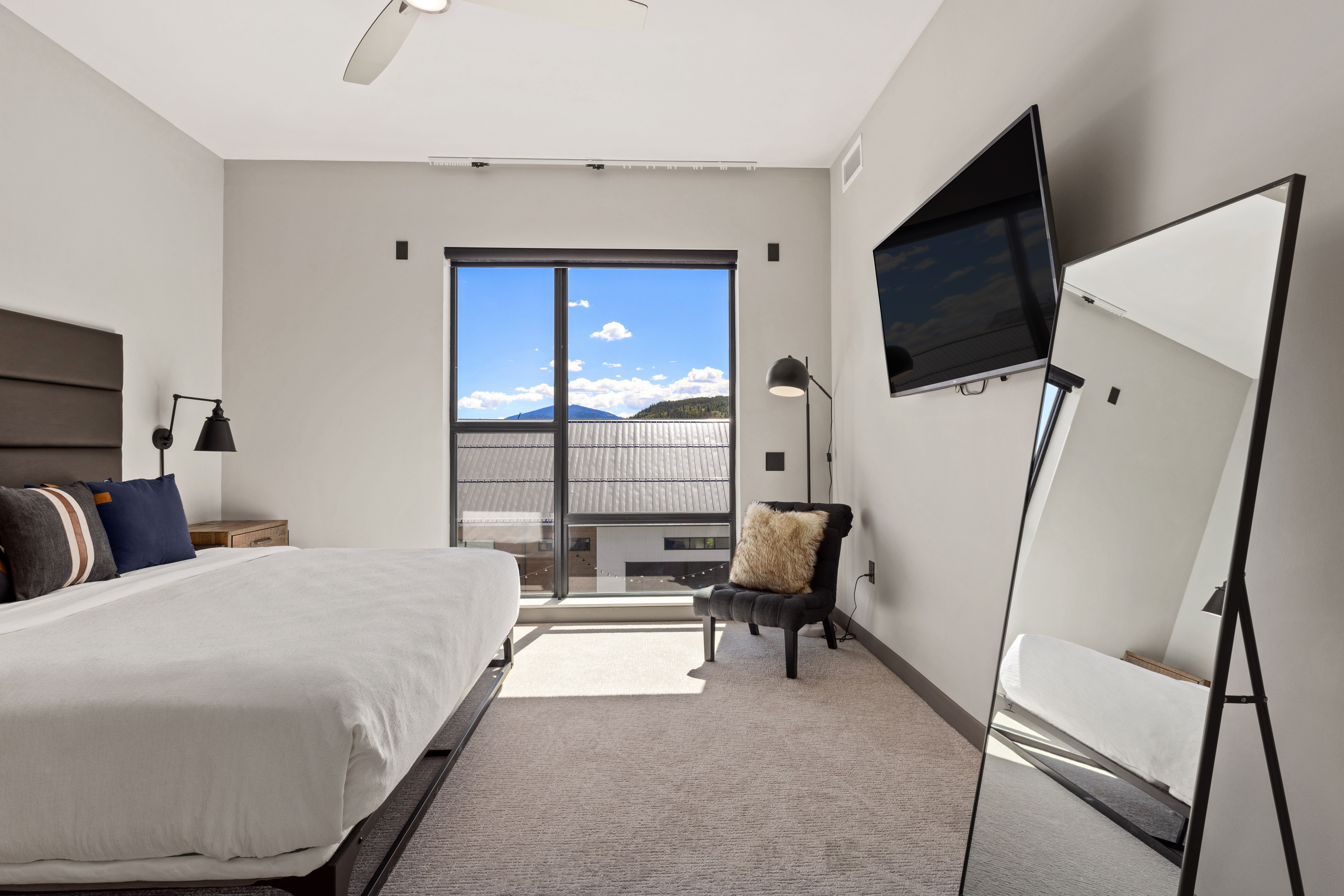hotel indigo silverthorne an ihg hotel