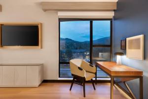 Hotel Indigo Silverthorne, An Ihg Hotel,,3.5 star