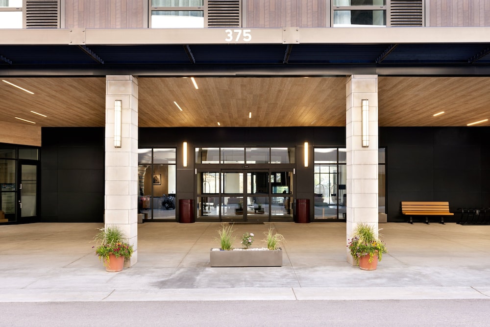 hotel indigo silverthorne an ihg hotel