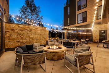 hotel indigo silverthorne an ihg hotel