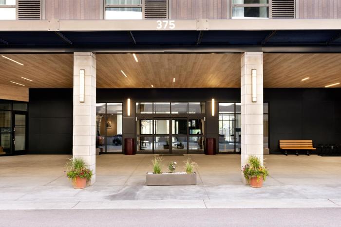 hotel indigo silverthorne an ihg hotel