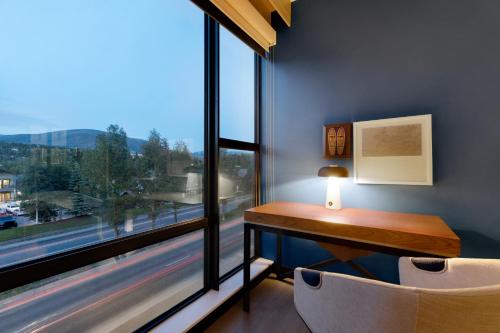 hotel indigo silverthorne an ihg hotel