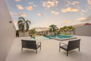 Akard Private Villas Sattahip,,4 star