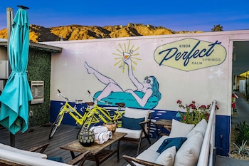 the skylark a palm springs hotel