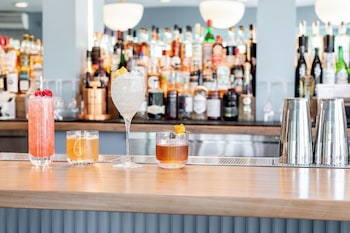 the skylark a palm springs hotel