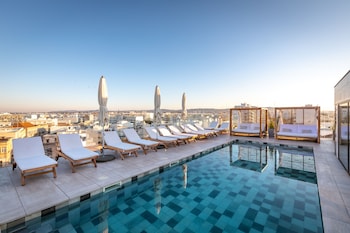 pure formosa concept hotel