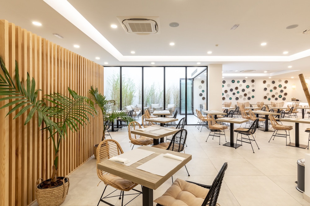 pure formosa concept hotel