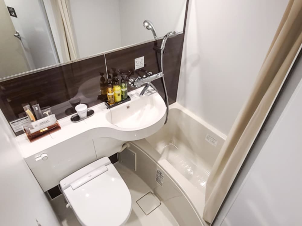 tennen onsen hotel livemax premium nagano ekimae