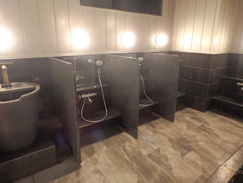 tennen onsen hotel livemax premium nagano ekimae