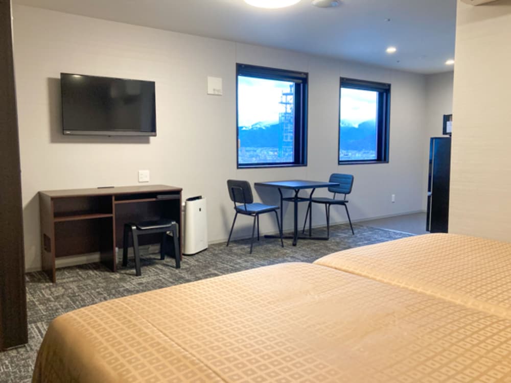 tennen onsen hotel livemax premium nagano ekimae