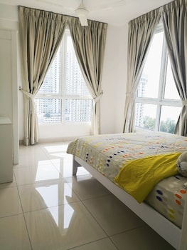 sky hive cozy apartment suite georgetown