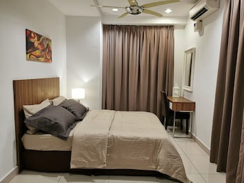 sky hive cozy apartment suite georgetown