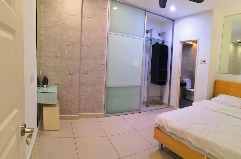 sky hive cozy apartment suite georgetown