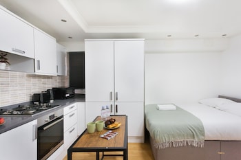 london queens eurostar kings cross