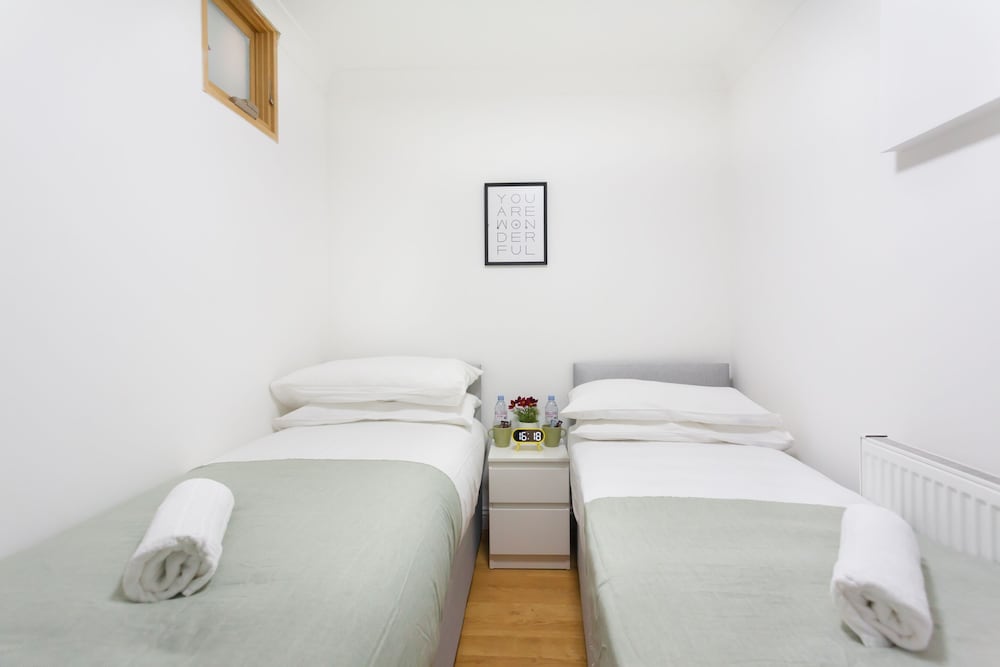 london queens eurostar kings cross