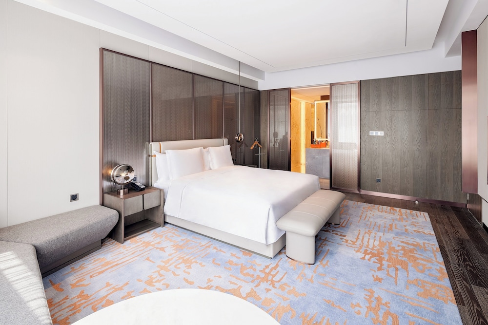 crowne plaza qingdao jinshui an ihg hotel