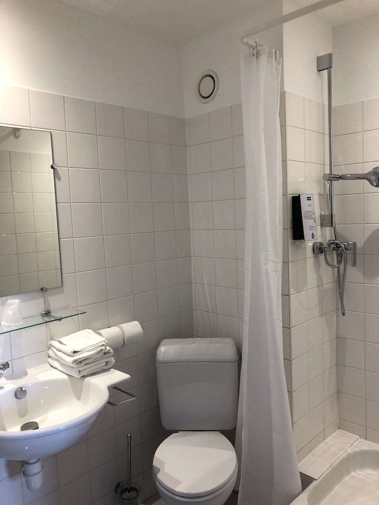 kyriad direct auxerre appoigny