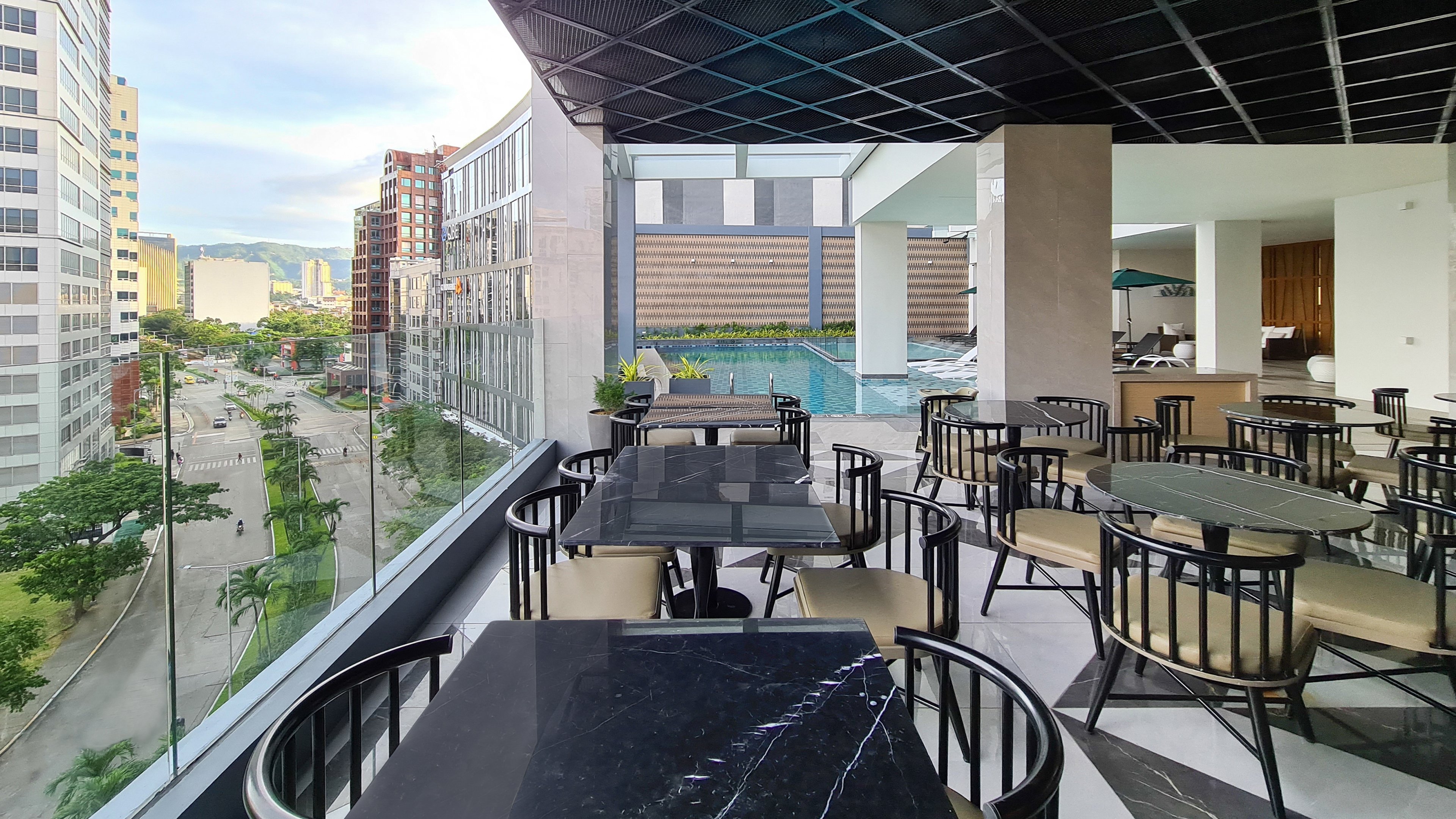 holiday inn cebu city an ihg hotel