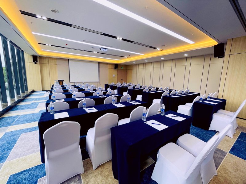 holiday inn express nanchang riverside