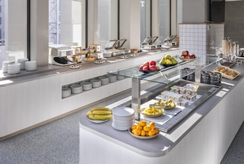 holiday inn express auckland city centre