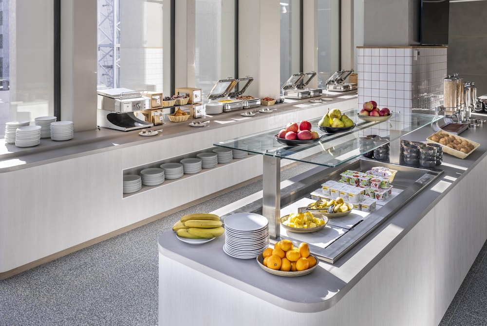 holiday inn express auckland city centre