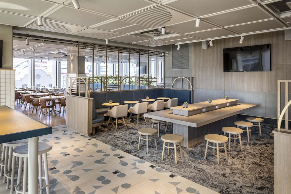 holiday inn express auckland city centre