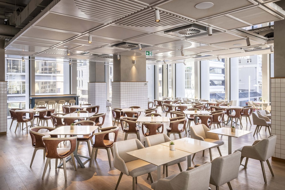 holiday inn express auckland city centre