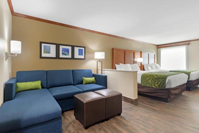 comfort suites west monroe near ike hamilton expo center