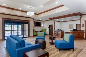 comfort suites west monroe near ike hamilton expo center