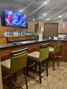 comfort suites west monroe near ike hamilton expo center
