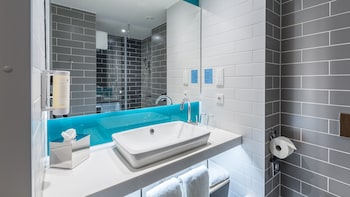 holiday inn express munich north