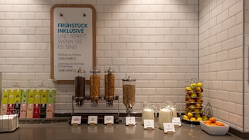 holiday inn express munich north