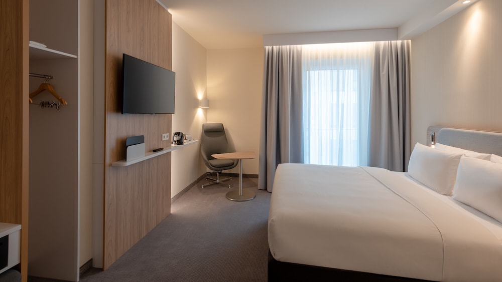 holiday inn express munich north