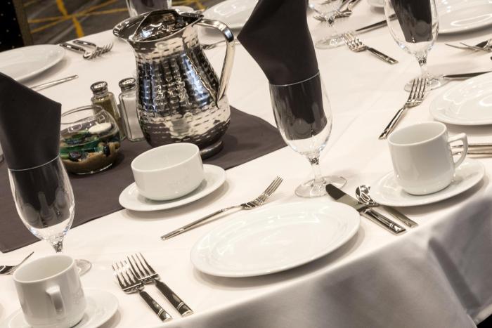 holiday inn and suites detroit troy