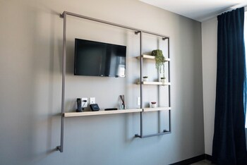 sova micro room and social hotel